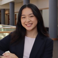 Center for Business Communication Employee Avery Lee's profile photo