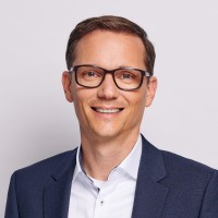 Dirk Sadowski Email