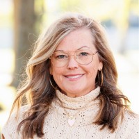 Lisa Archinal Email & Phone Number
