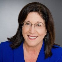 Linda Smith