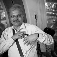 Email di Yogesh Kajale