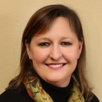 Sandra Gee Email & Phone Number