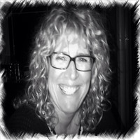Lisa Kuyper Email