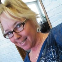 Fast Notary Service Employee Suzanne Gaut's profile photo