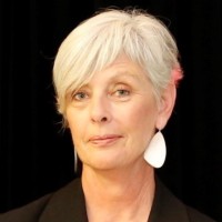 Dianne Woods Email