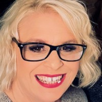 Valley Truck Centers Employee Kim Boyer's profile photo