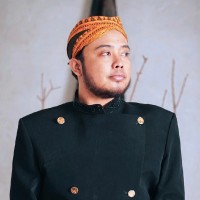Andi Waluyo Email
