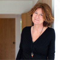 Julia Bayne Email & Phone Number