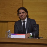 Ricardo Fuentes-Nieva Email & Phone Number