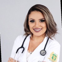 Pet Máxima Employee Rivia Vaz's profile photo