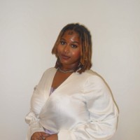 HealthyLine Employee Taty G.'s profile photo