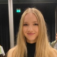 Zsófia Béky Email