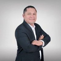 Ivan Luque Tello Email