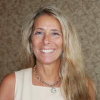 LensCrafters Employee Helen Ryfkogel's profile photo