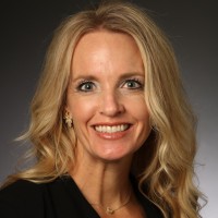 Fit Supply Employee Lori Beall's profile photo