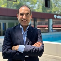 Luis Valeriano Email
