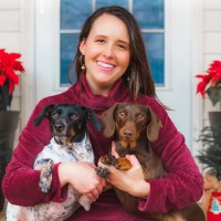 Erin Simmons Email & Phone Number