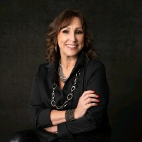 Tracey Saenz Email & Phone Number