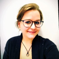 Laura Voß Email