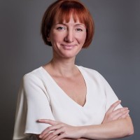 Olena Honhol Email
