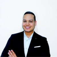 Santiago Uribe Monsalve Email