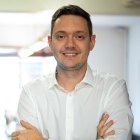 Lukas Arango Email