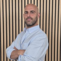 Adm Cloud & Services Employee David Martín's profile photo