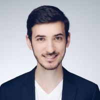 Lukas Ratzek Email