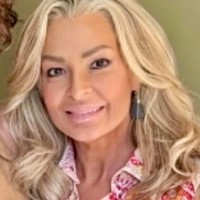 Turners Seafood Market Employee Tammy Murray's profile photo