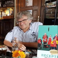 Jan Troost Email