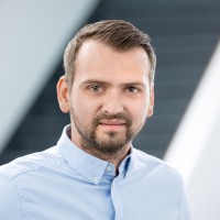 Szymon Celka Email