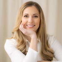 Nikki Thomas Email & Phone Number