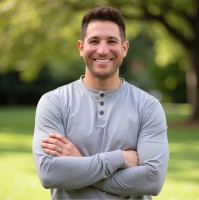 The Par Train Employee Evan Singer's profile photo