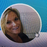 Linda Agosta Email