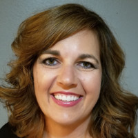 Michaela Recker Email & Phone Number