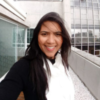 TASK LOGISTICS Employee Elaine Oliveira's profile photo