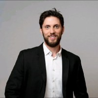 Jan Louis Email