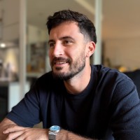 OpenIT Solutions - Réfrigérateurs connectés pour la vente automatisée de produits alimentaires frais Employee Lucas Samson's profile photo