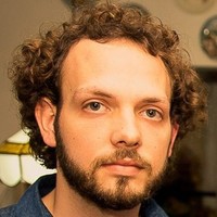 Tobias Führ Email