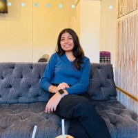 Shruti Rathi Email