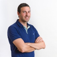 Víctor Hebrard Email