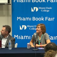 E-mail e número de telefone de Angie Schmitt