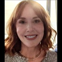 CFO Selections Employee Jen Girard's profile photo