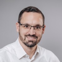 Bernd Schmid Email