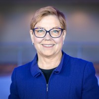 Amy Helwig Email & Phone Number