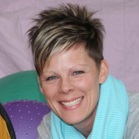 Amy Anderson Email & Phone Number