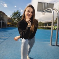 Julia Bommersheim Email