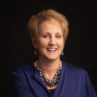 Stephanie Elliott Email & Phone Number
