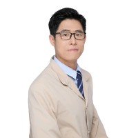 Mingwei Hou Email