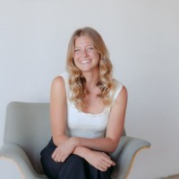 Lanterns Global Inc Employee Siena Keck's profile photo